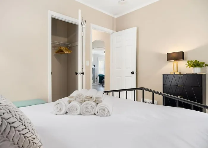 Tranquil 3 Bed Retreat Sleeps 7 *